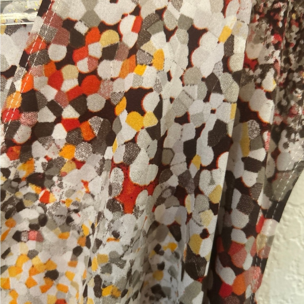 Glamour short-sleeved wrap‎ dress with a multi-color abstract pattern size 16 - Picture 3 of 4